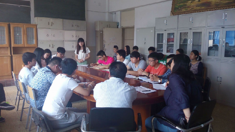 新闻队IMG_20150428_125004.jpg